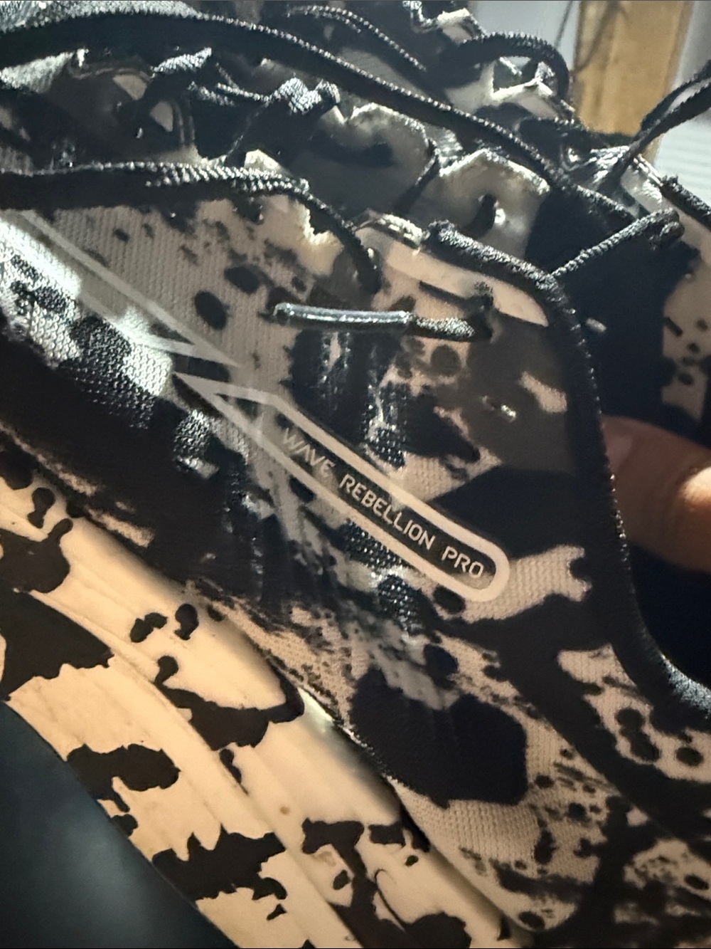Mizuno Wave Rebellion Pro - Picture 3 of 4